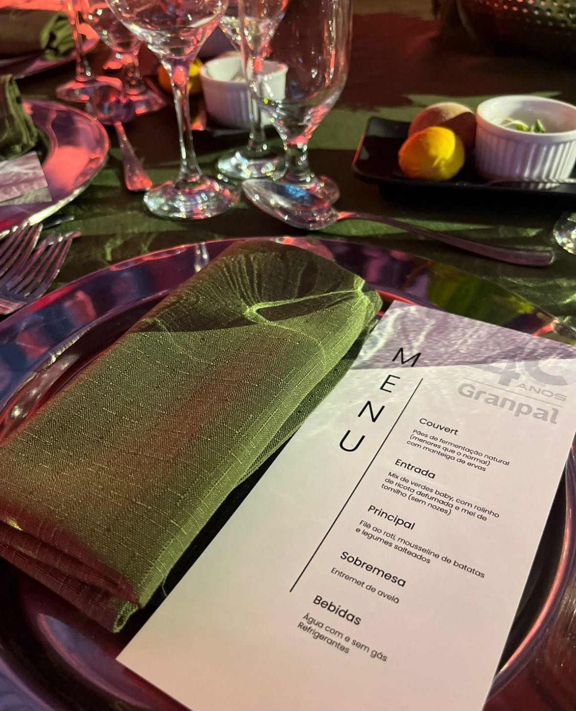 Menu personalizado de jantar corporativo
